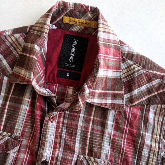 Billabong Red Brown Plaid Short Sleeve Buttondown - Picture 6 of 8